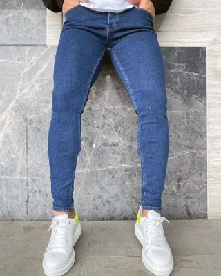 Blue men's jeans DP681M