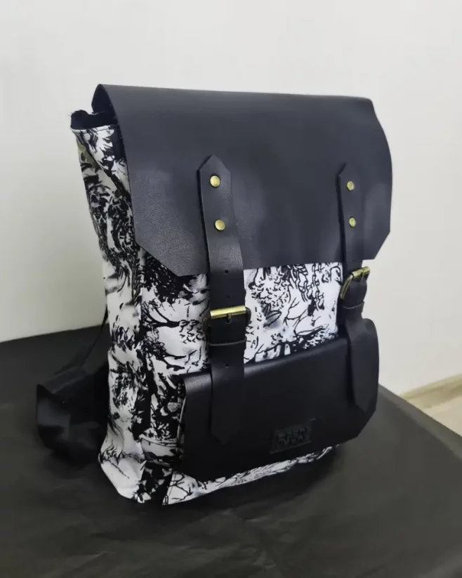 Stylish men's backpack OJ Legend