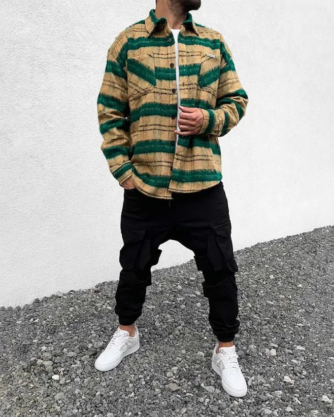 Checkered men's flannel Black Island green