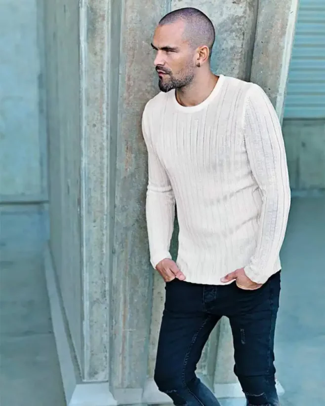 Stylish white men's sweater with the pattern LAGOS 2381 - Size: S