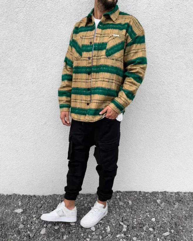 Checkered men's flannel Black Island green