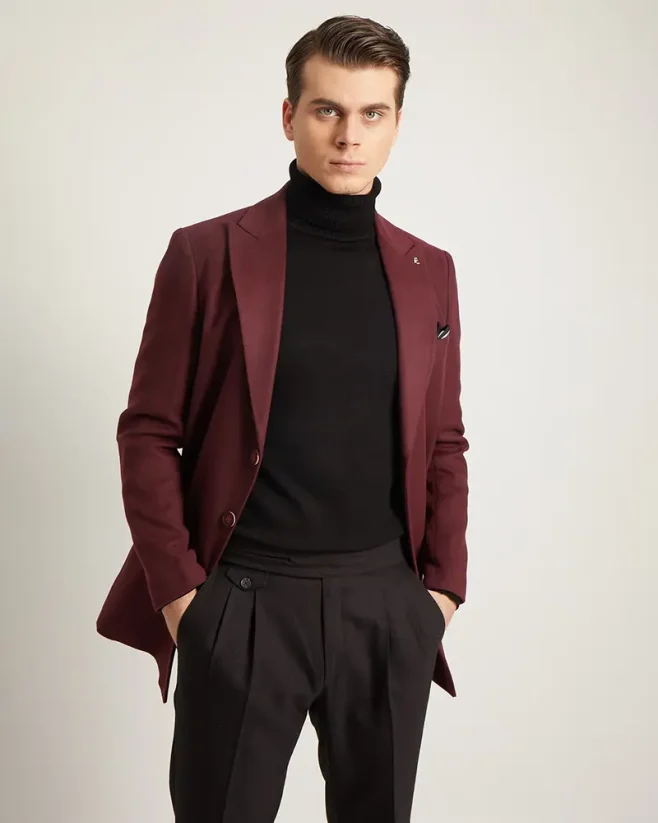 Men's winter coat with a sharp collar burgundy